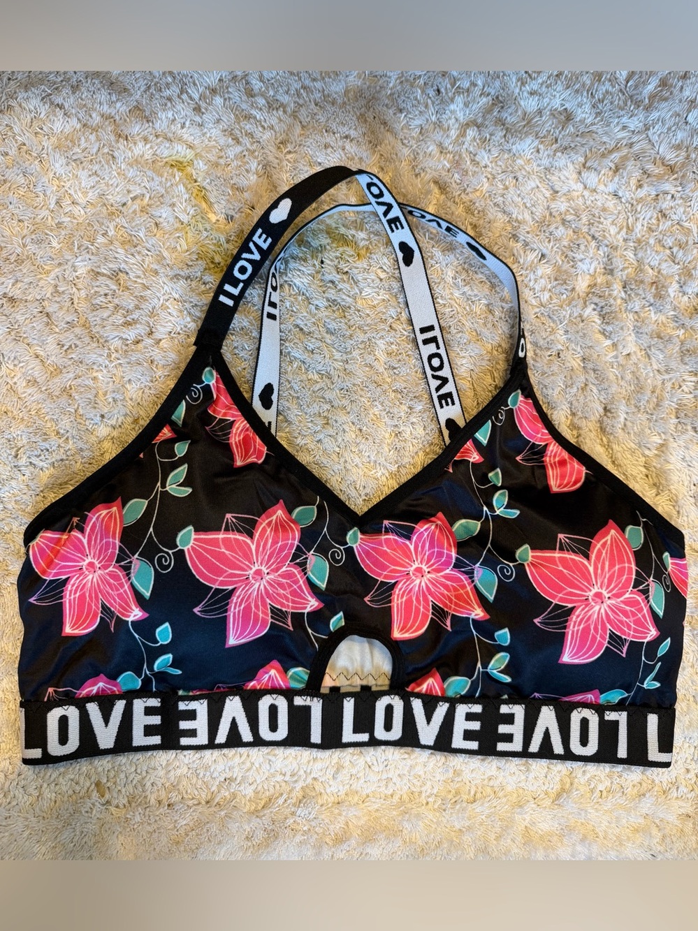 NWOT Love size Large Sports bra Made